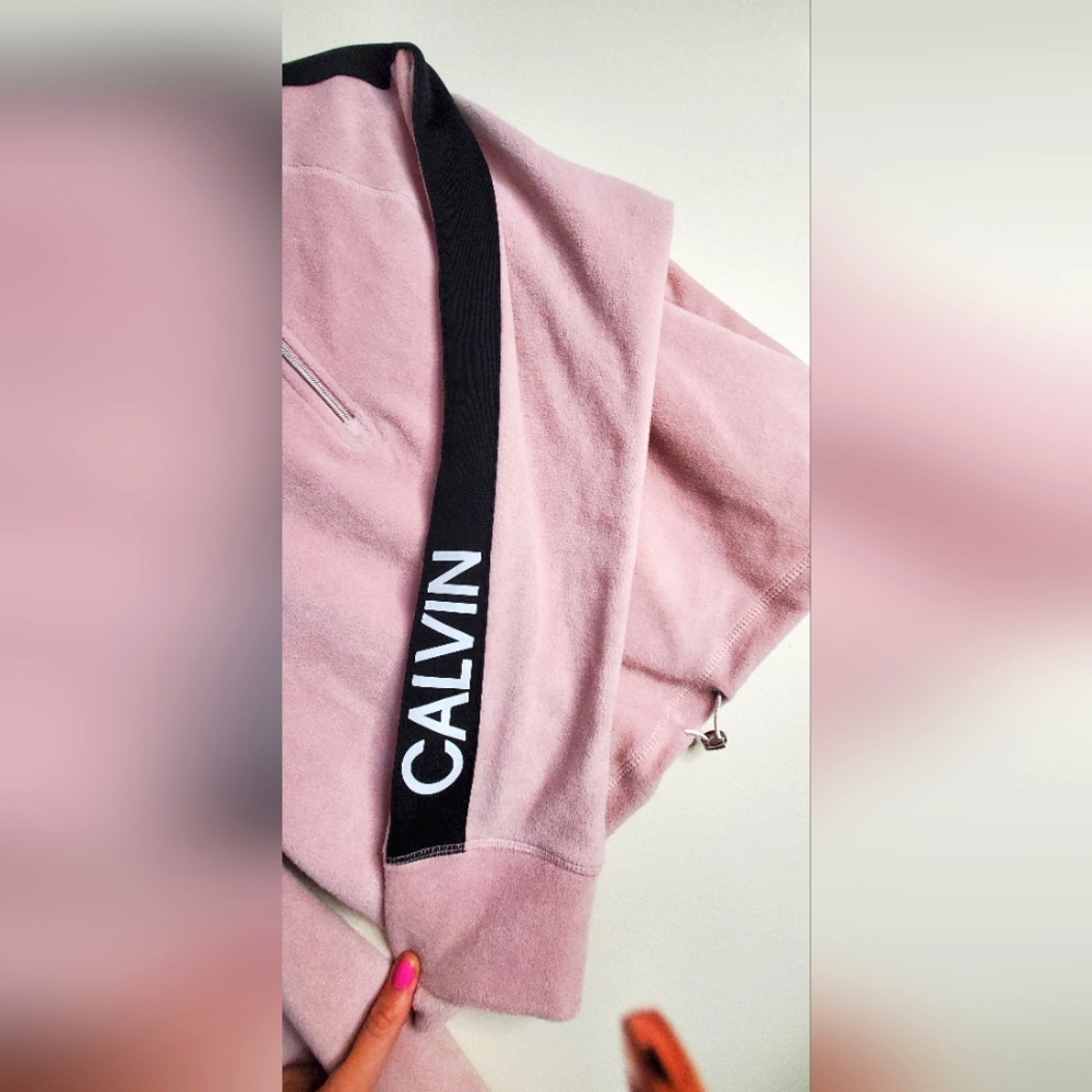 Calvin Klein Pullover - image 2